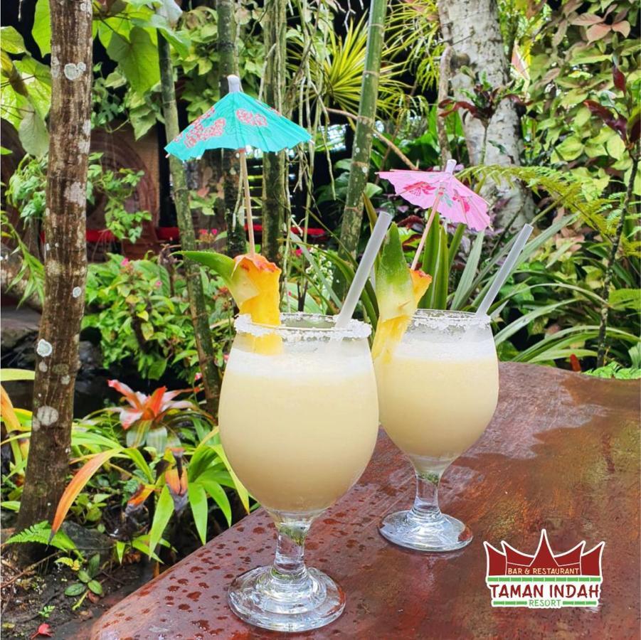 Taman Indah Resort Tamanredjo エクステリア 写真